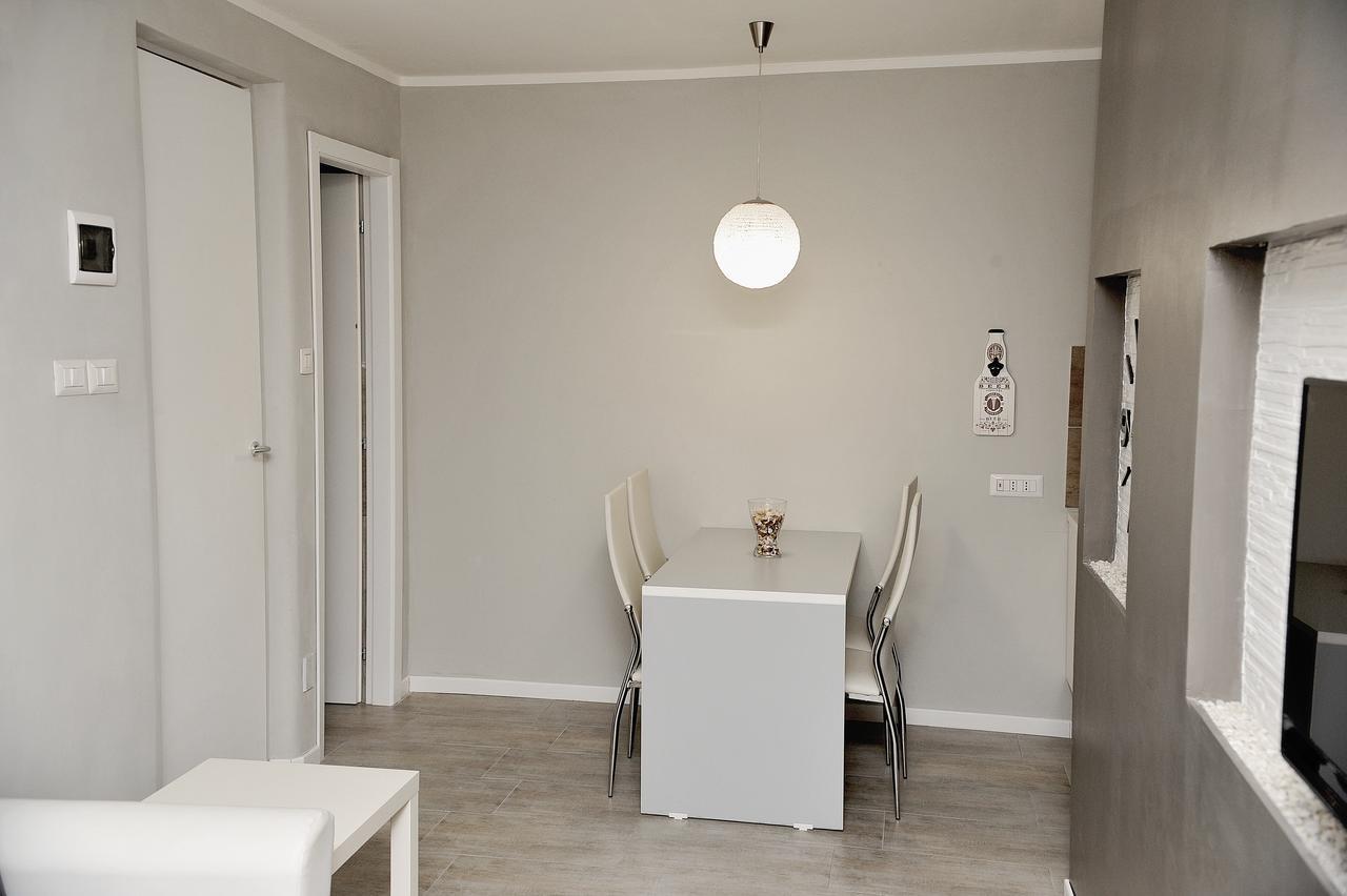 Sicilysuitehome Catania Bagian luar foto